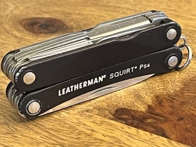 RETIRED Leatherman Squirt PS4 MultiTool Black DISCONTINUED SUPER NICE!