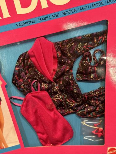Barbie Fancy Frills Fashions Lingerie Vtg Mattel 5290 foreign Version ๐บ - Picture 2 of 6