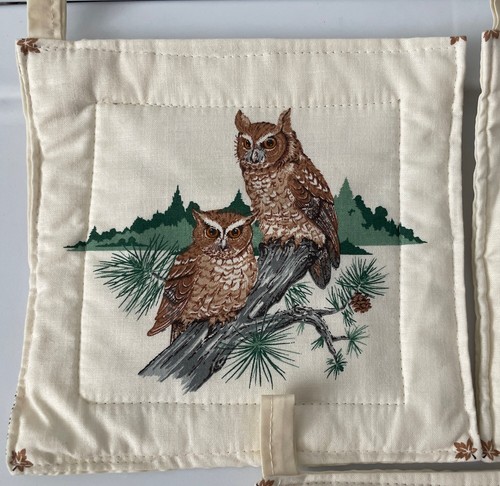 Vintage Owl Bird Landscape Trees Set Of Square Quilted Oven Mits (set of 3) - Picture 4 of 8