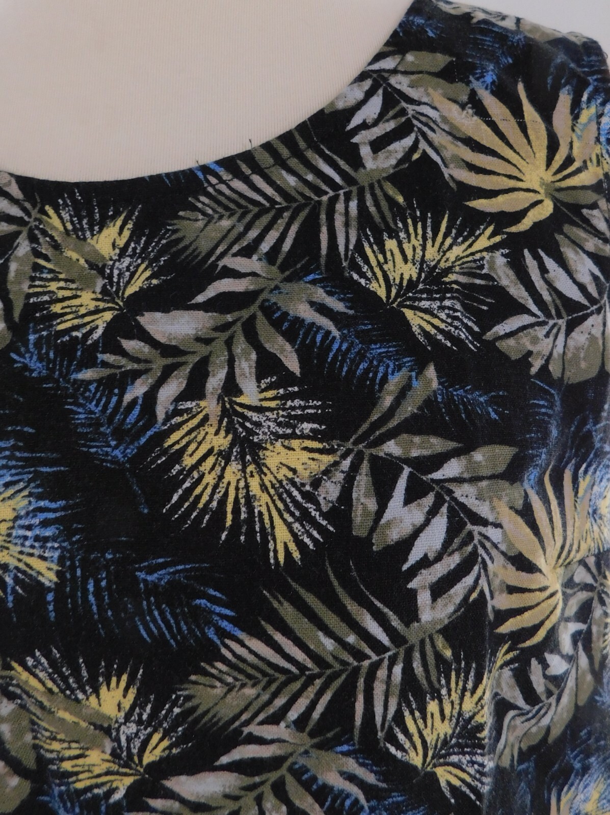 Picture 4 of 5