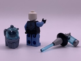 Lego DC Super Heroes Mr. Freeze Minifigure 76000