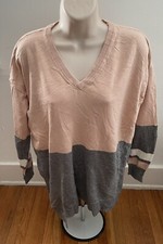 Women's Vince Camuto Colorblock V-Neck Asymmetrical-Hem Sweater, Pink Gray M