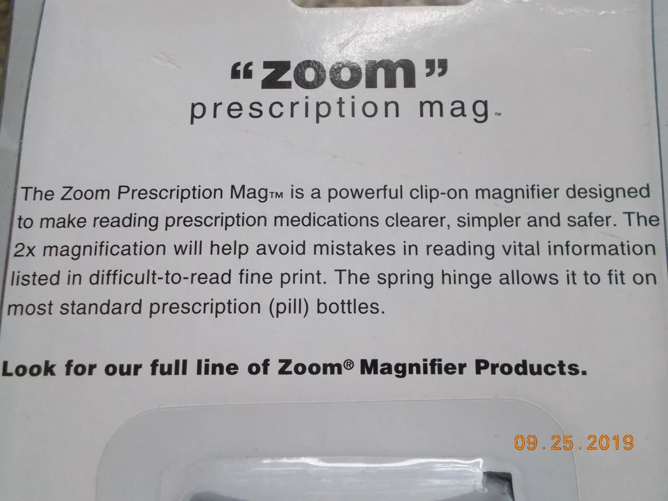 NIP Qty. of 2 Zoom Prescription Mag 2X Magnifiers, Adjustable Attach to Bottle - Image 4 of 4