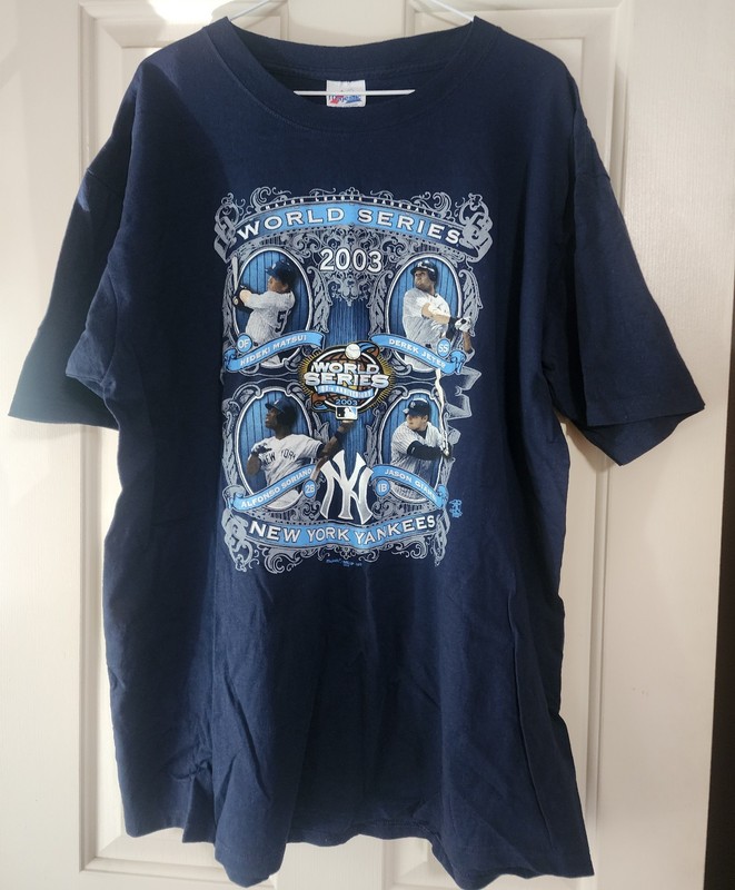 Majestic  Men's XL Blue Yankee 2003 World Series T-Shirt  NWOT