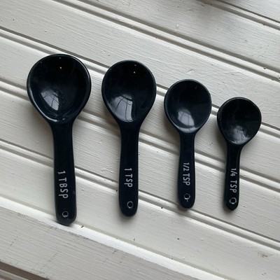 4-Piece Black Plastic Measuring Spoon Set 1 Tbsp 1 Tsp 1/2 Tsp 1/4 Tsp Baking