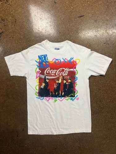 Vintage 90s New Kids On The Block T Shirt Men’s Large Coca C 1990s vintage concert t-shirt, vintage, size L, single stitch, B+ condition