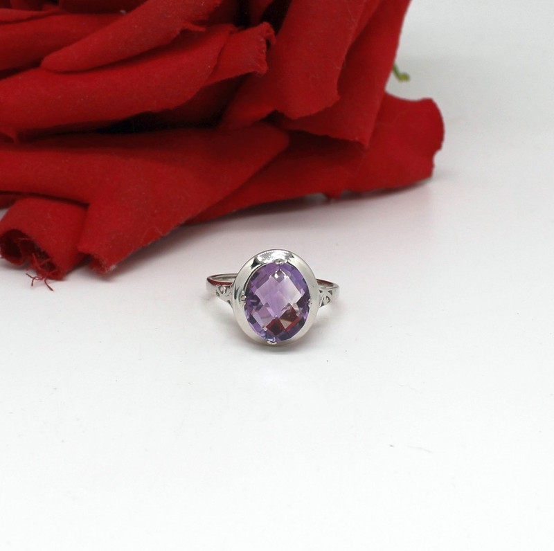 Sterling Silver NWOT  Amethyst Ring Size 10 3.85g CAT CHARITY