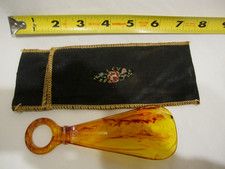 Vtg Retro Shoe Horn golden marble celluloid Plastic w/travel case cross stitch