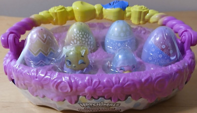 Spin Master Hatchimals CollEGGtibles Spring Basket Playset Animals Easter