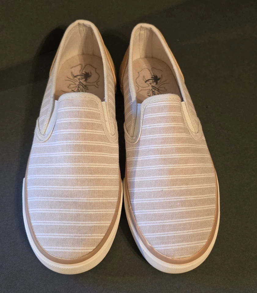 Zapatos Tenis Margaritaville Talla 7 Sin Cordones Playa Barco Verano Informales Rayas Foto 2 de 4