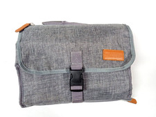 Muppykap Portable Changing Pad W/Strap  Compartments NEW