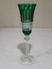 1- NEVER USED AJKA OLINDA GREEN Colored Cut to Clear Crystal Champagne Flute