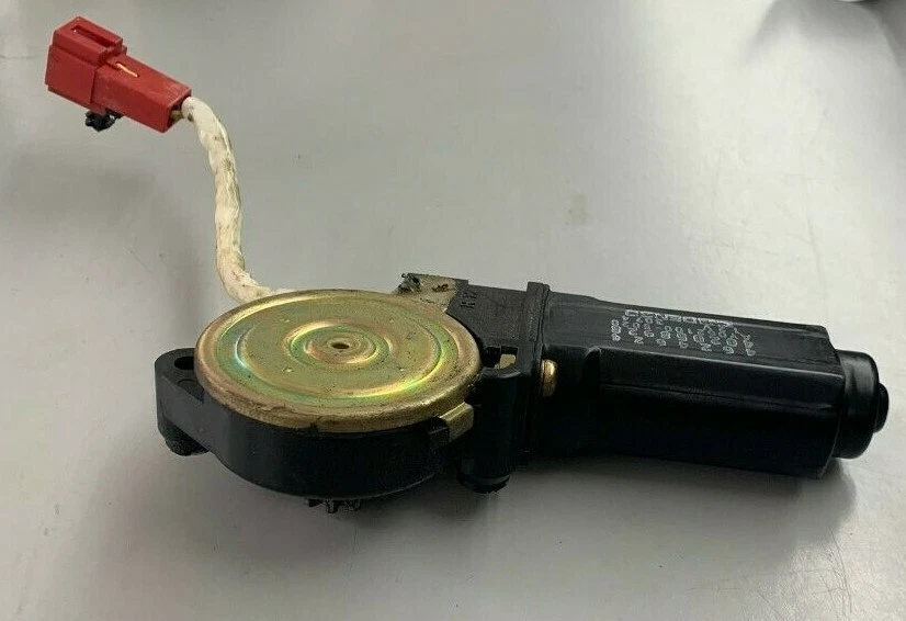 1993-1997 CONCORDE, INTREPID, LHS, NEW YORKER, VISION VENTANA MOTOR PASO DELANTERO LATERAL Foto 3 de 4