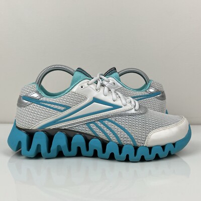 Reebok Women's ZigTech White & Blue Athletic Training Shoes Size