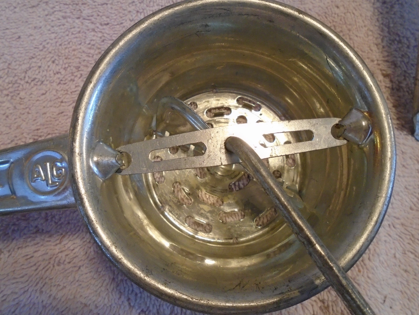Picture 2 of 4
