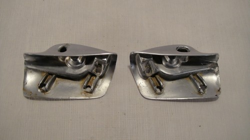 1968 OLDSMOBILE DELMONT 88 CONVERTIBLE TOP LATCH SUNVISOR HINGE SET - 2 PC - Picture 7 of 7