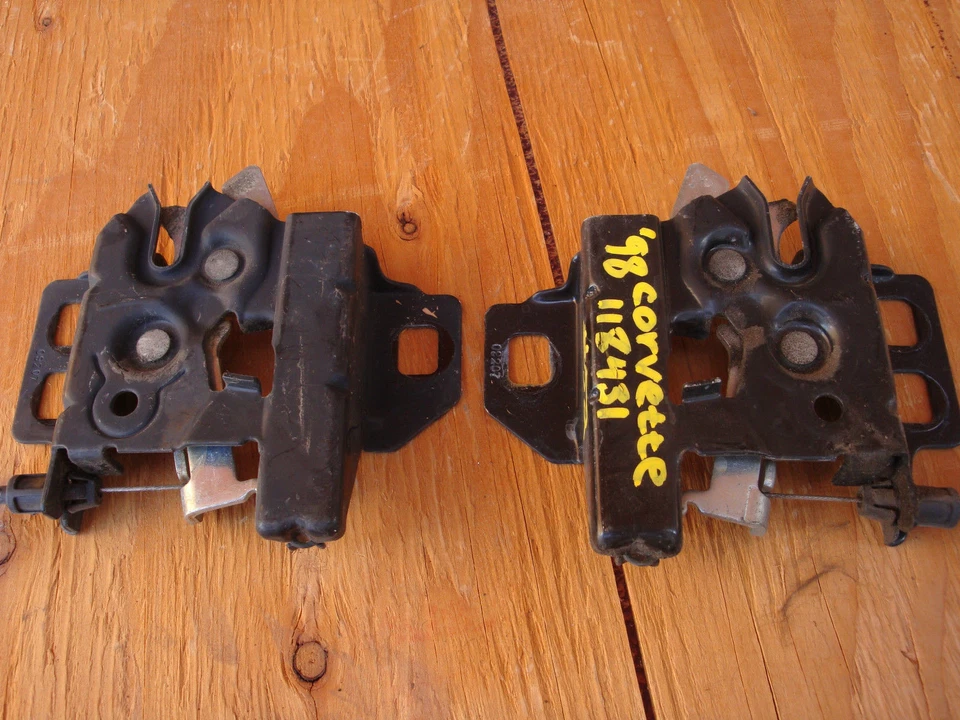 1998-2004 Chevrolet Corvette Left and Right Engine Hood Lock and Latch - Image 3 of 4