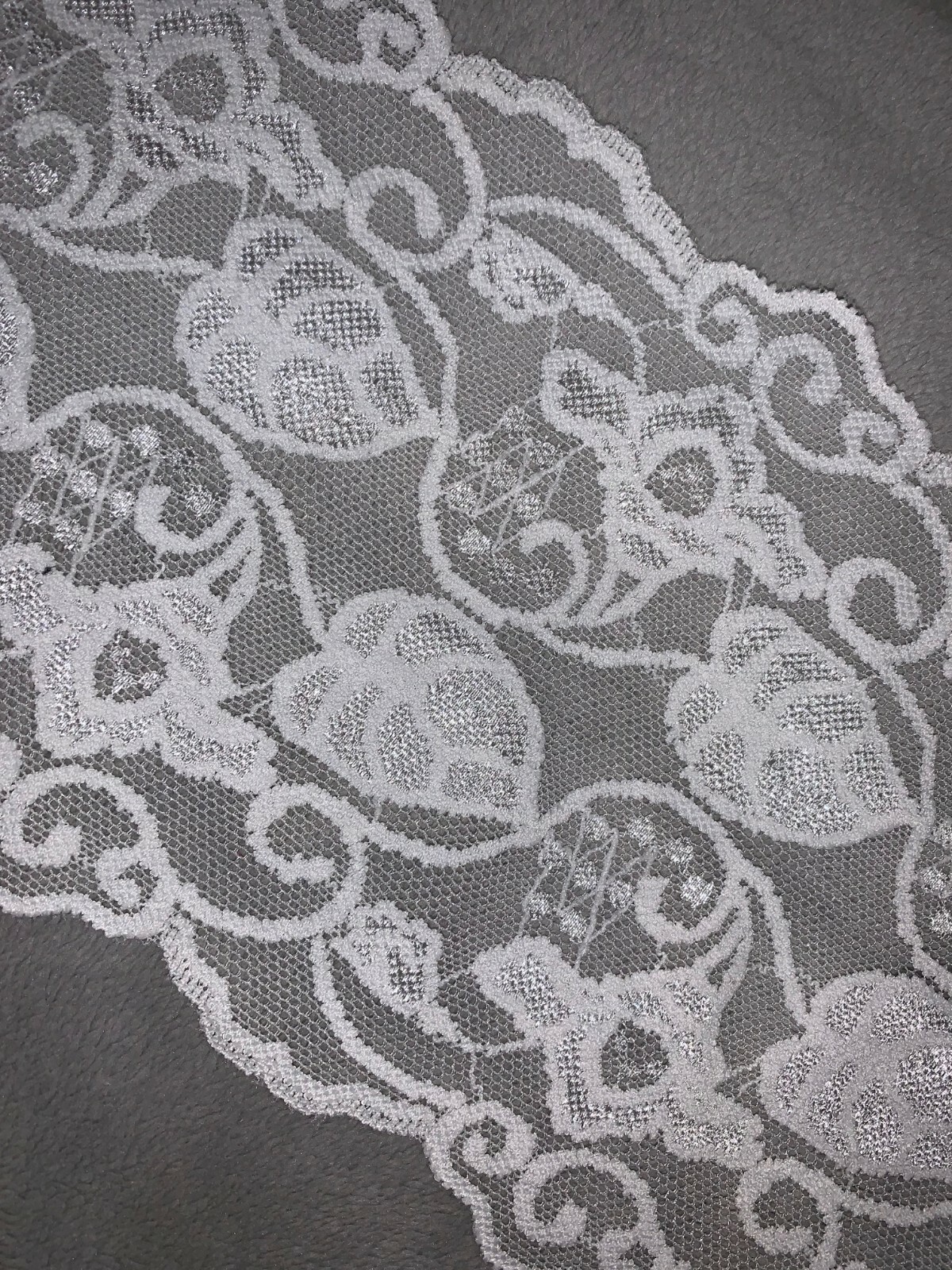 5 yards off white Leaves lingerie stretch trim lace 5.25" wide