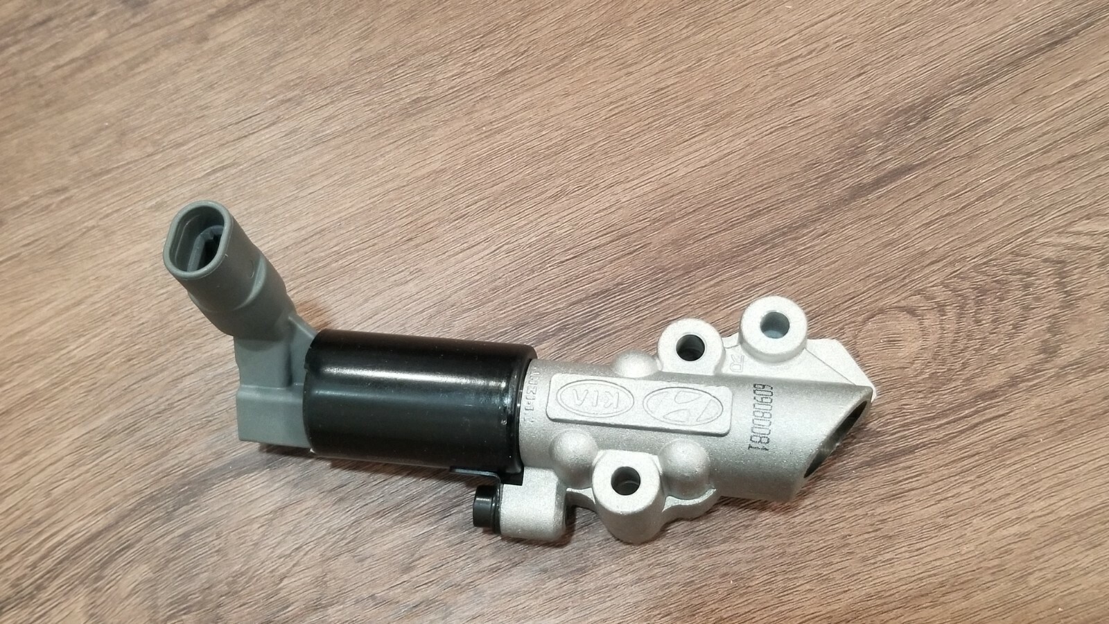 NEW OEM GENUINE Oil Control Valve Hyundai Kia RH 3.8L 243603C820 eBay