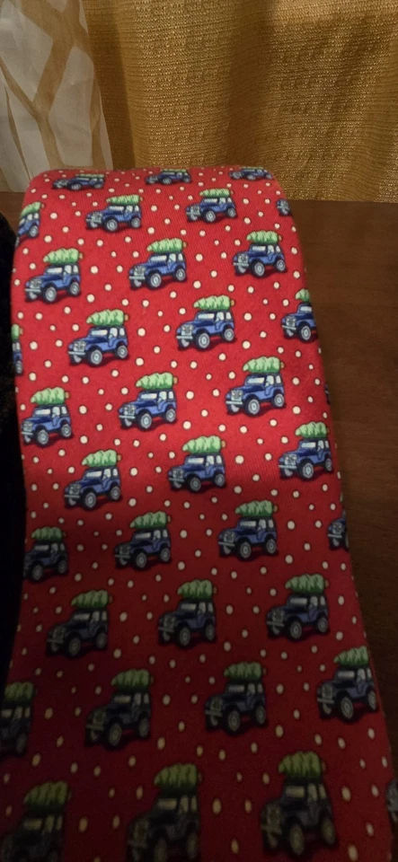 Corbata Vineyard Vines tema de Navidad 100 % seda roja y verde EE. UU. 2 piezas Foto 3 de 4