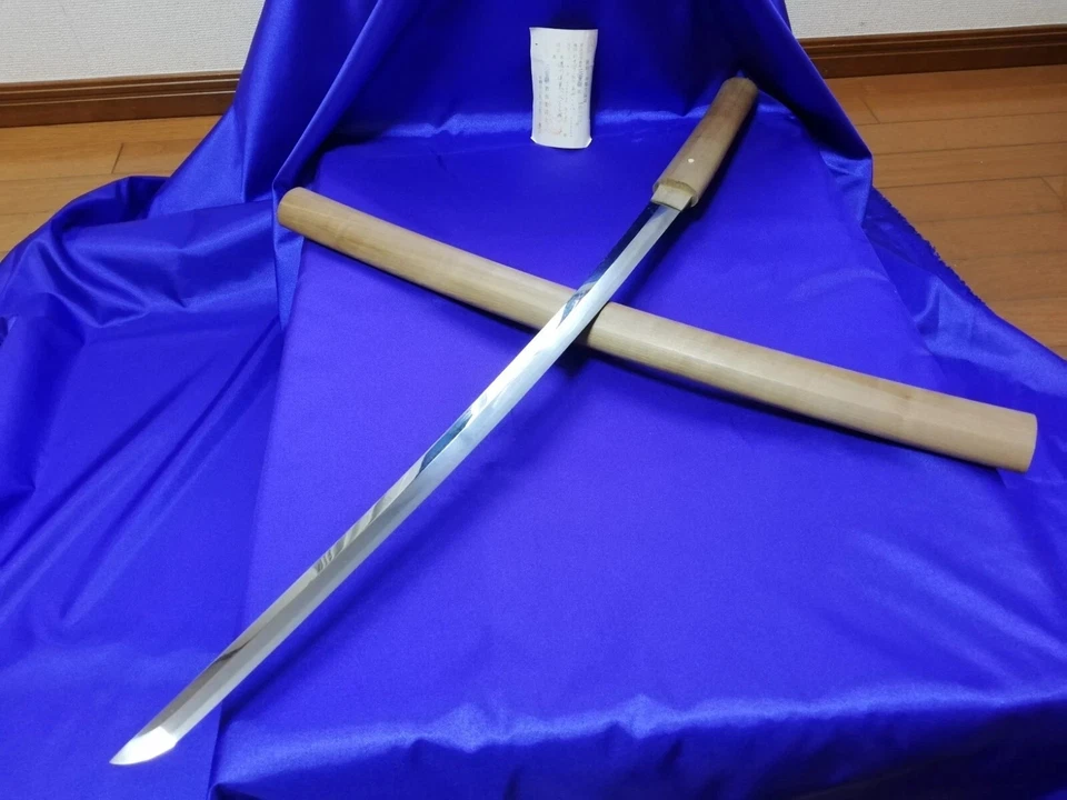 Antiguo Wakizashi (fabricante Noshu ju Kane) anterior a 1600 (hecho en la región de Mino Japón) Foto 3 de 4