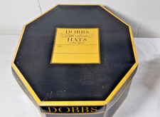 Dobbs Fifth Avenue Hat Box 15x13x7 Vintage good condition