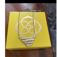 Kendra Scott Silver Geometric Pendant Chain N...