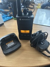 Motorola XT460 Handheld Radio 16-Channel