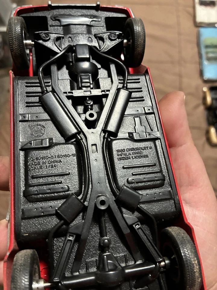 二手 Jada 玩具 1:24 1960 雪佛兰 Impala 2dr 硬顶 无盒 Lowrider — 第 2/2 张图片