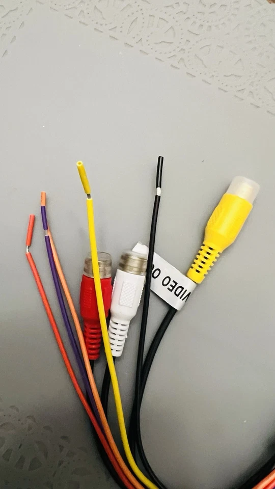 Audiovox Overhead DVD Player AVMTG9 for Wire Harness 12 Pin - Image 3 of 4