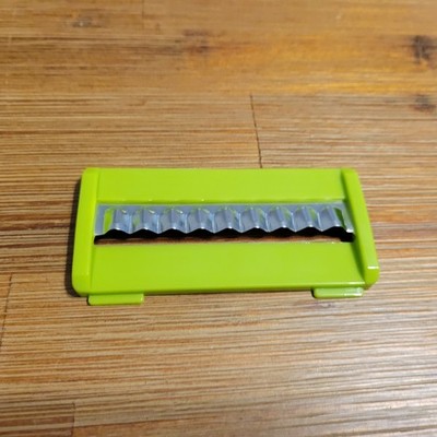 Raiqee Food Chopper Slicer Wave Slicer Blade Replacement Part Green Crinkle
