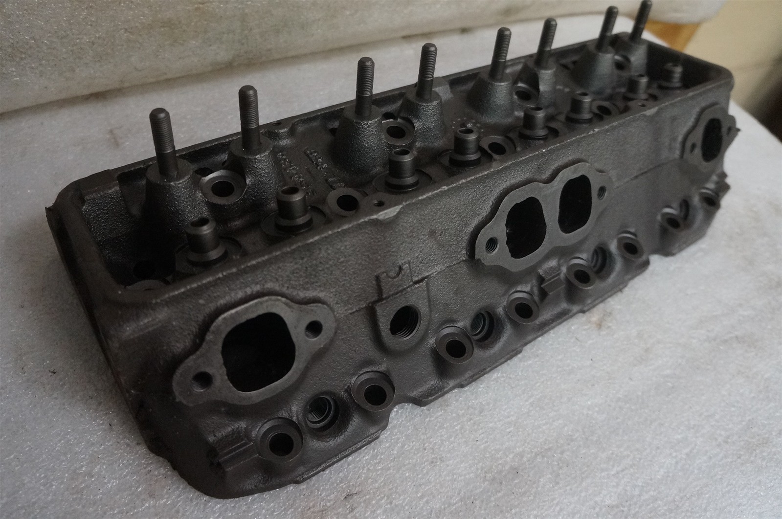 197578 CHEVROLET 305 CYLINDER HEAD SINGLE 354434 /RF6/ eBay