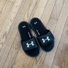 Under Armour Foam Y Sz 4 Sandals