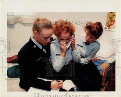 1993 Press Photo Julie Goff, Stephanie Ibach, Kelly Fontenot at Lackland AFB