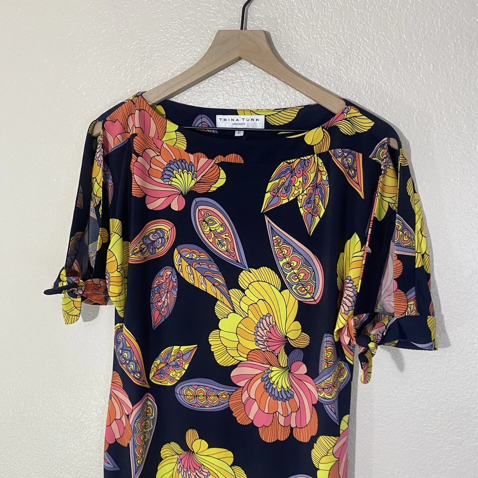 Trina Turk Size 2 Vinet Escapade Mini Dress Navy Floral Tie Sleeve $258 - Image 2 of 4