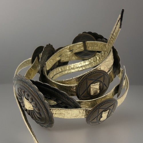 VTG Western Concho Leather Belt 47” Native American Skinny Metallic Gold Tie