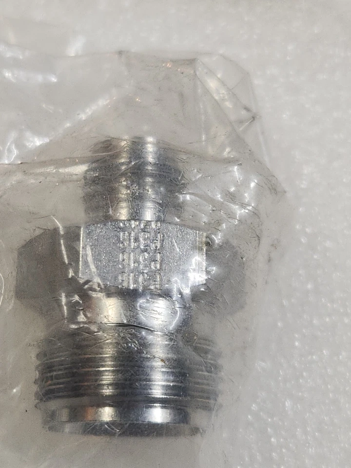 Stainless Reducing Union 1/2" ToD X 1/4" ToD  Parker 8RU4-316  Bodies Only 3 Pk - Image 3 of 4