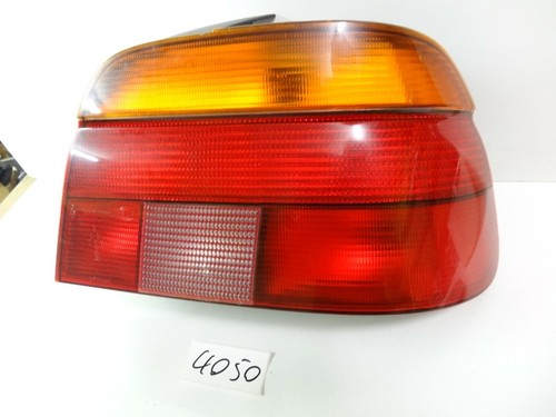 BMW E39 Rücklicht Bremslicht Rückleuchte 8358032 Rechts LN4050