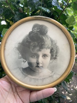 Vintage Bessie Pease GUTMANN Style Framed MYSTERIOUS LITTLE GIRL Circular Print