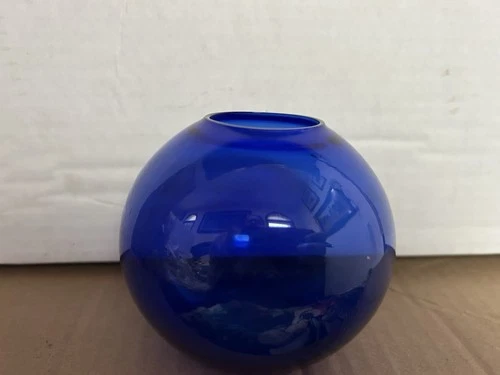 VTG Blenko Cobalt Blue 8” Bowl Vase Ornament Art Glass Globe Round Ball Sphere