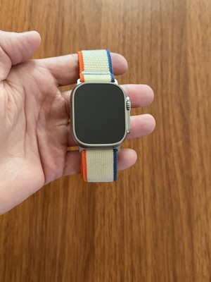 Apple Watch Ultra 2 49mm Titanium, GPS + Cellular (Open Box)
