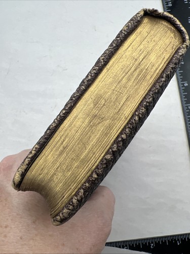 Antique Holy Bible w/ Brass Clasp Cambridge University Press 1890s 4"x6" - Picture 7 of 17
