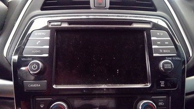 Audio Equipment Radio Display And Receiver Fits 19 MAXIMA 6668814