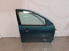Porte avant et accessoires Ford FOCUS