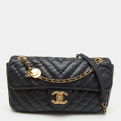 Chanel 31 Rue Cambon Black Chevron Leather Single Flap Bag