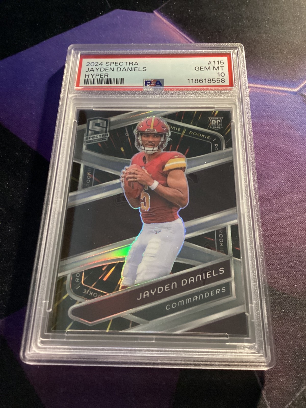 2024 Panini Spectra - Rookies Jayden Daniels #115 Hyper Prizm /75 (RC)