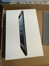 Apple iPad Mini 7.9" A1432 16GB Wi-Fi Black