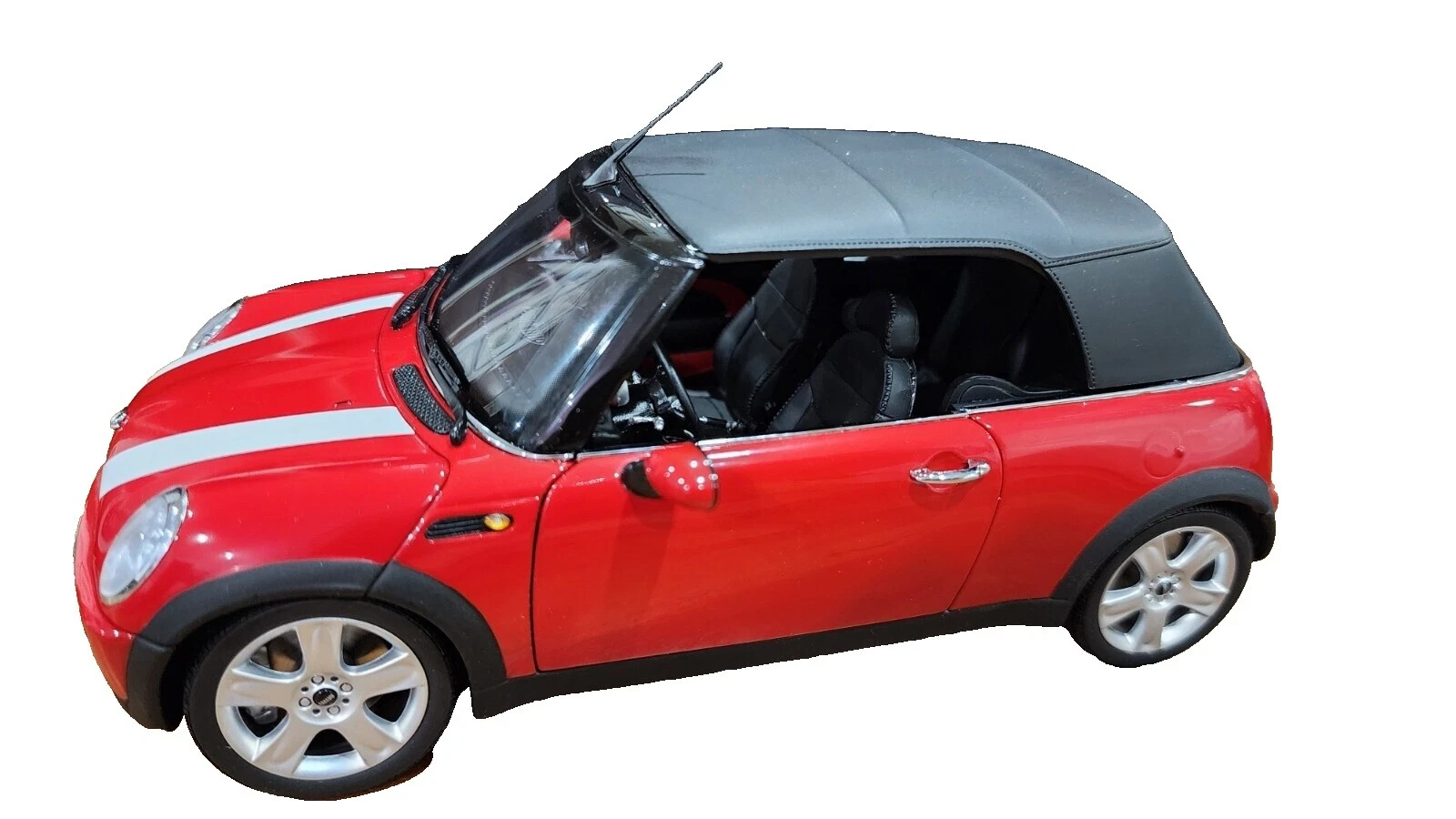 Kyosho Mini Cooper Contemporary Manufacture Diecast Cars, Trucks & Vans