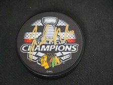 JOAKIM NORDSTROM SIGNED CHICAGO BLACKHAWKS 2015 STANLEY CUP CHAMPIONS TEAM PUCK