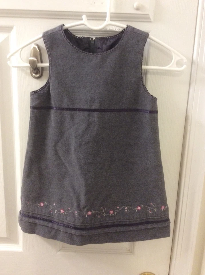 Vestido de fieltro Cherokee para niñas pequeñas vestido sin mangas de vacaciones con forro talla 3T  Foto 3 de 4